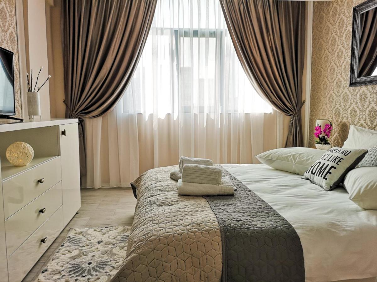 Yns Apartaments Jassy Zewnętrze zdjęcie